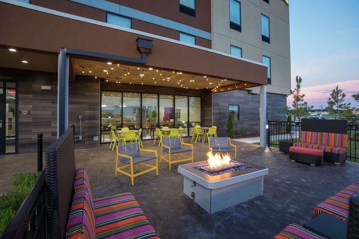 Terrace/Patio 37 of 40
