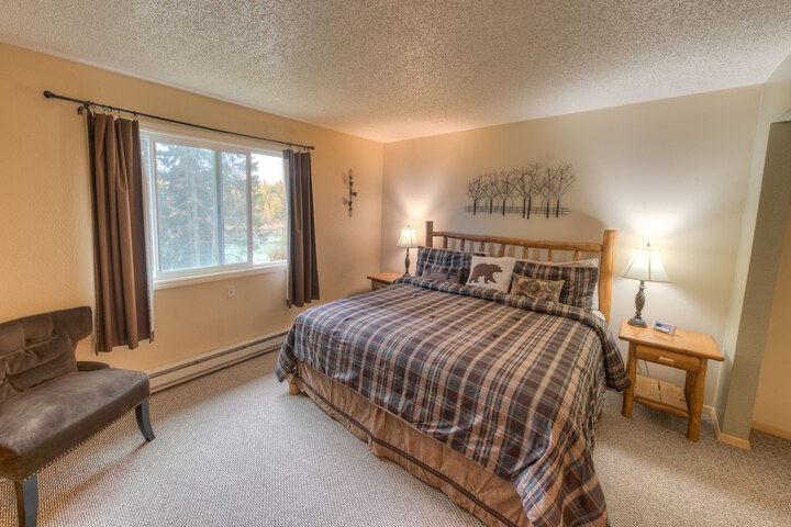 Room 5 of 25