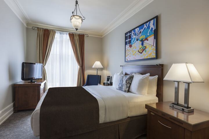 Room 15 of 31