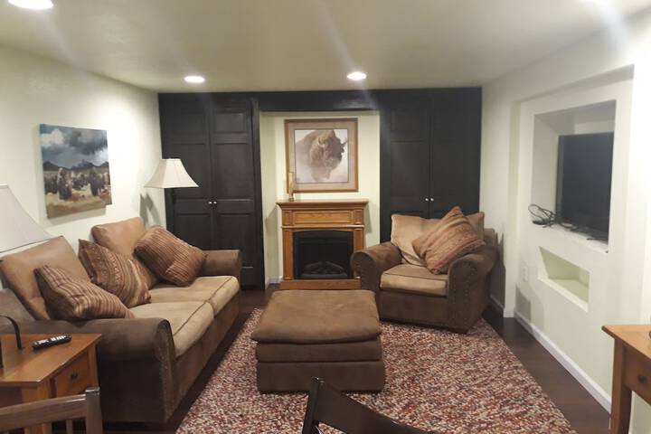 Alices Black Hills Cottage