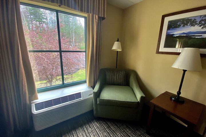 Hampton Inn & Suites Lake George