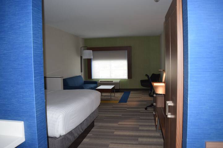 Room 61 of 91
