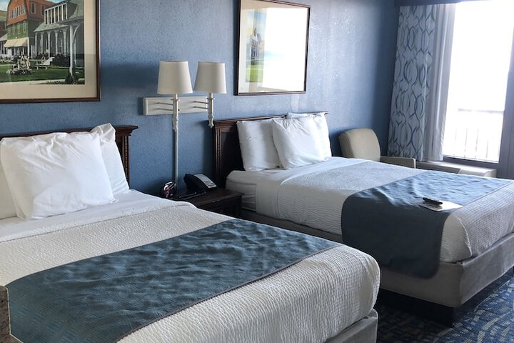 Room 22 of 37