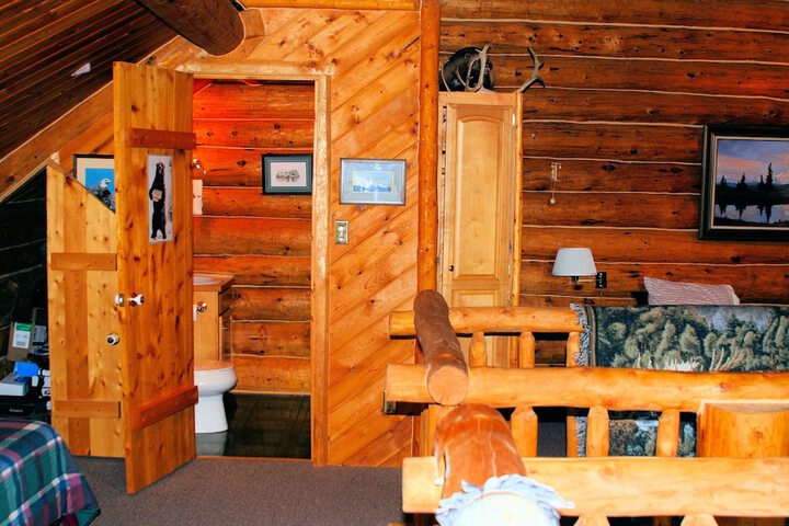 Room 85 of 122