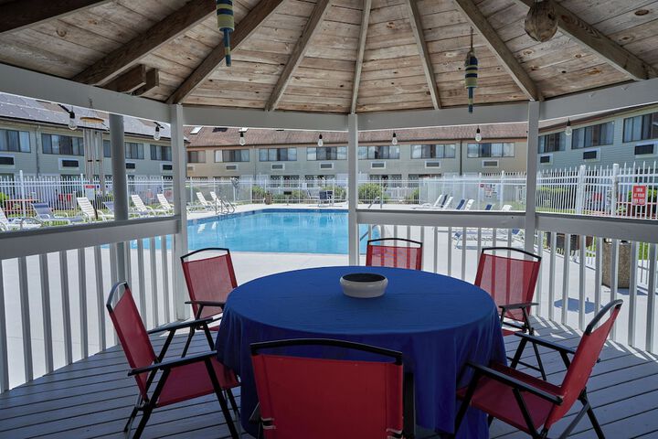 Pool 3 of 49