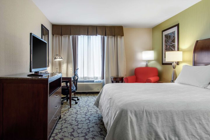 Room 17 of 44