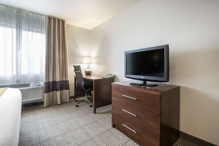 Room 45 of 94