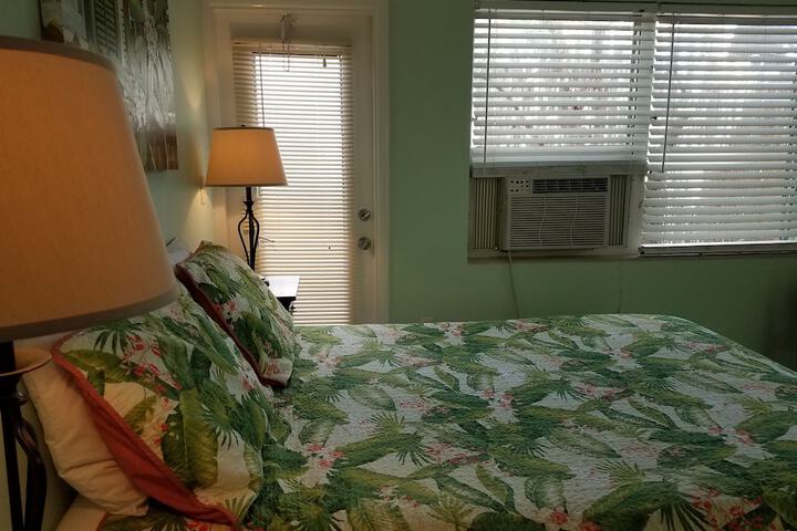 Room 213 of 218