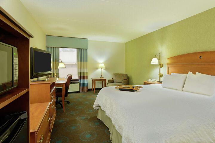 Room 8 of 20