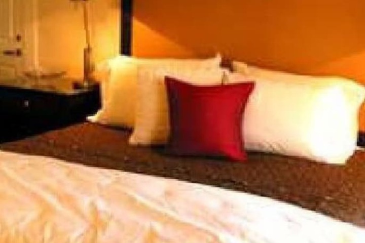 Room 14 of 37