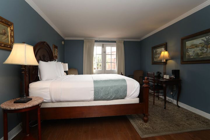 Malaga Inn
