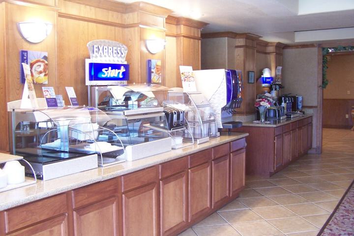 Holiday Inn Express Hotel & Suites Mission-McAllen Area by IHG