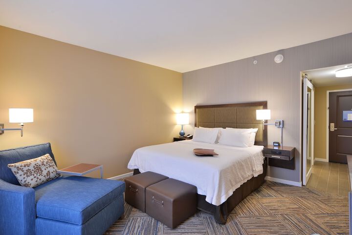 Room 21 of 43