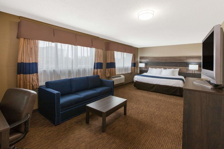 Room 6 of 20