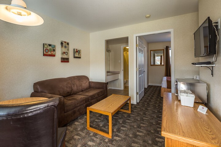 Room 45 of 60