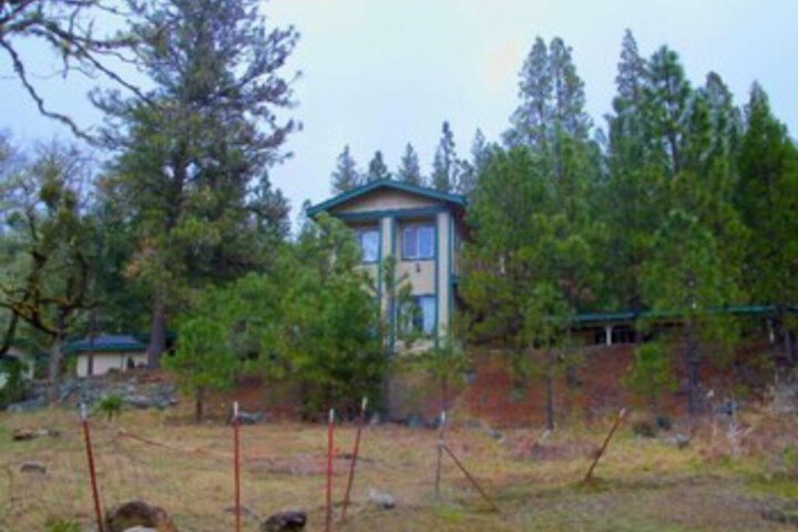 Penthouse at the Kelly Lodge Holiday home 4 BestStayz.1