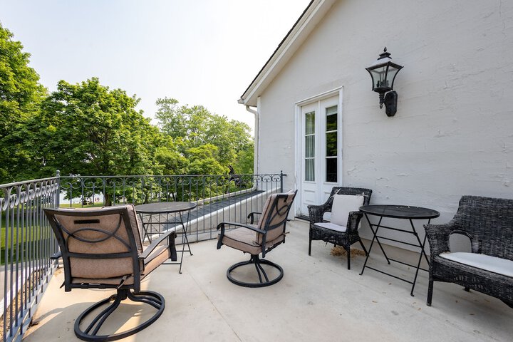 Terrace/Patio 71 of 77