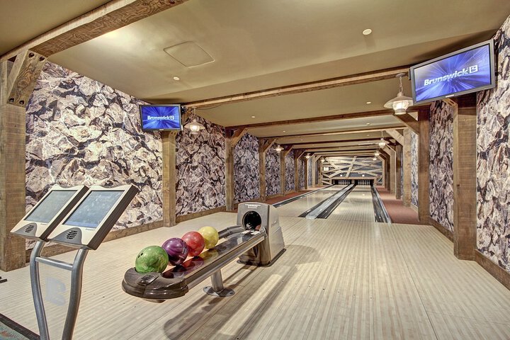 One Ski Hill Place a RockResort, by Vail Resorts
