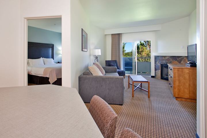 The Lodge at Eagle Crest Resort