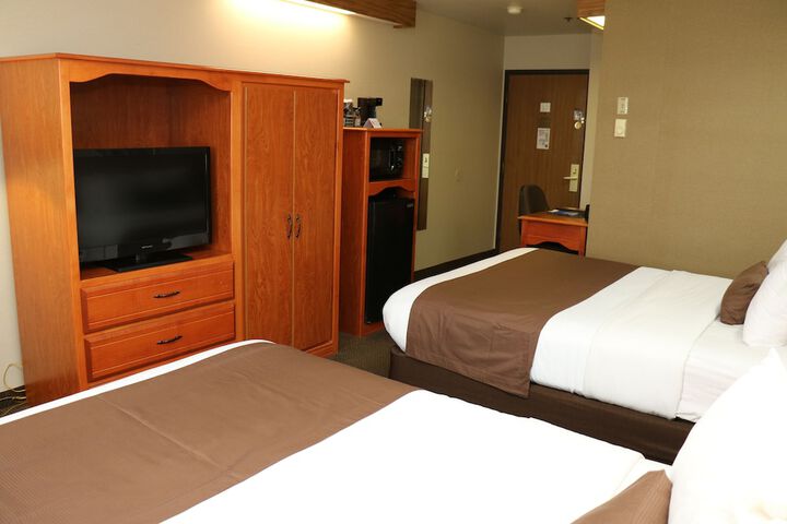 Room 8 of 30