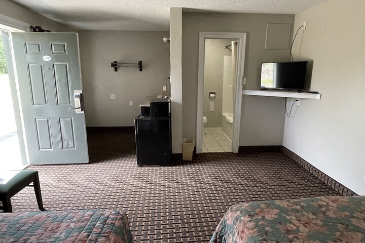 Room 20 of 22