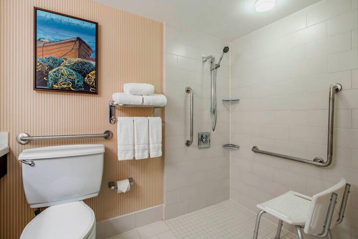 Room 40 of 75