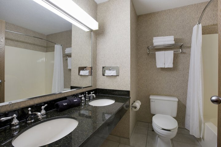 Room 8 of 26