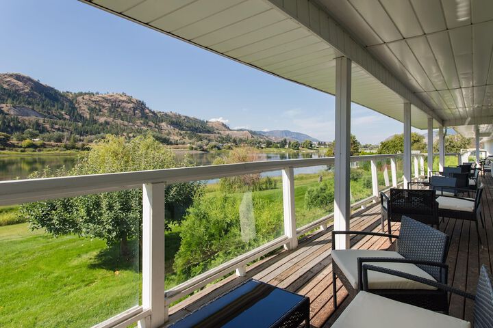 Terrace/Patio 50 of 56