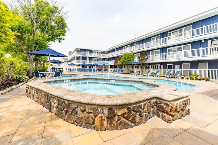 Beachcomber Resort