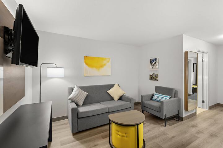 Comfort Inn & Suites Rome South
