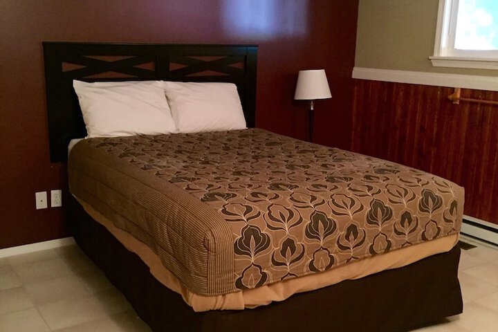 Room 12 of 40
