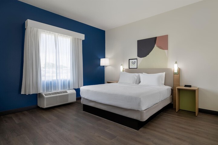 Spark by Hilton Artesia