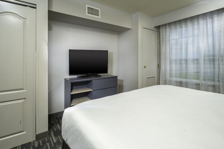 Room 21 of 47