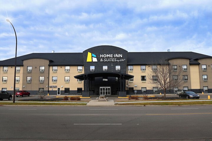 Home Inn & Suites Swift Current