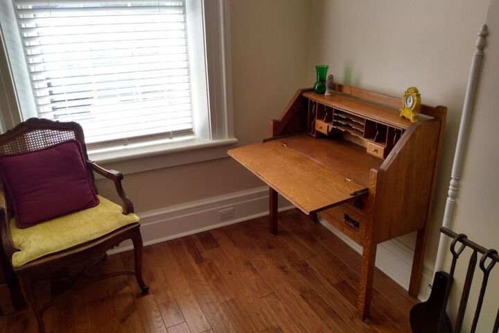 Room 13 of 32