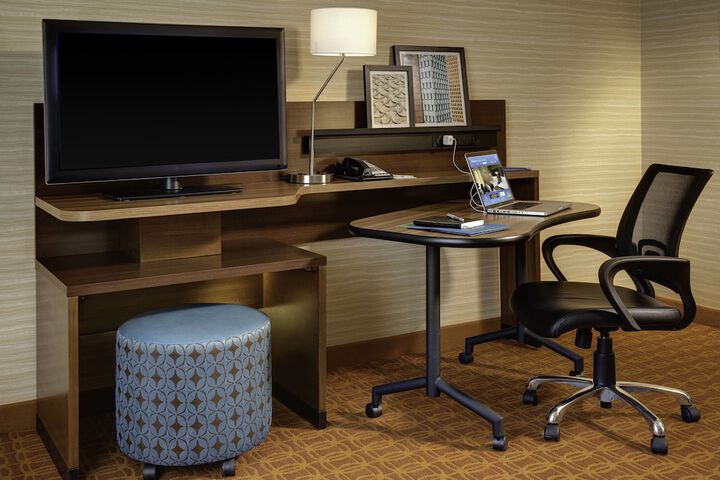 Room 15 of 19
