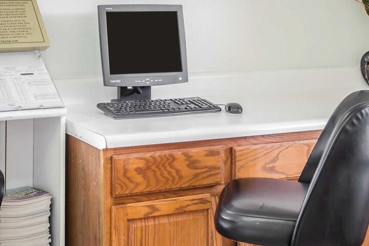 Business Center 57 of 57