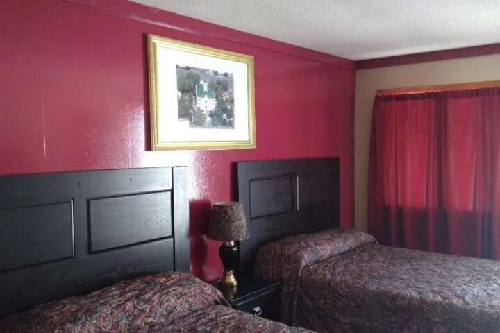 JUNCTION INN