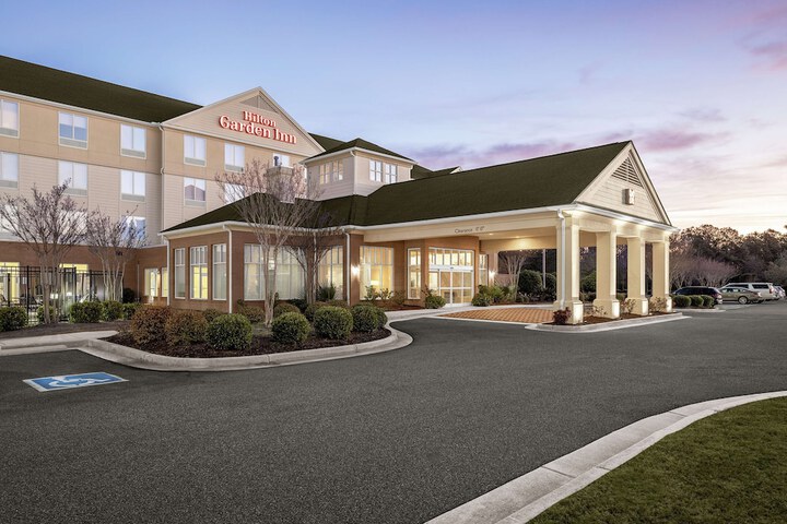Hotel 2 of 49