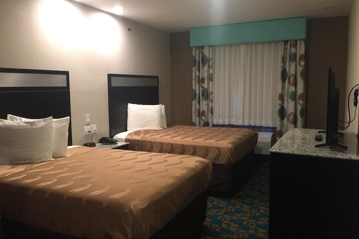 Room 18 of 22