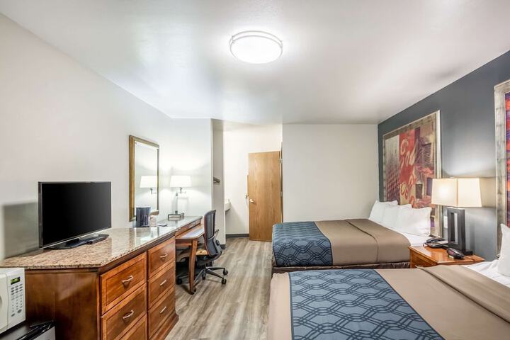 Room 17 of 30