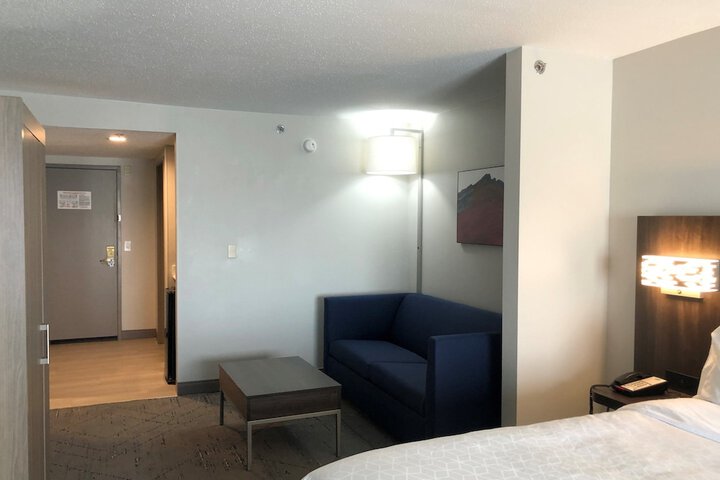 Room 43 of 58