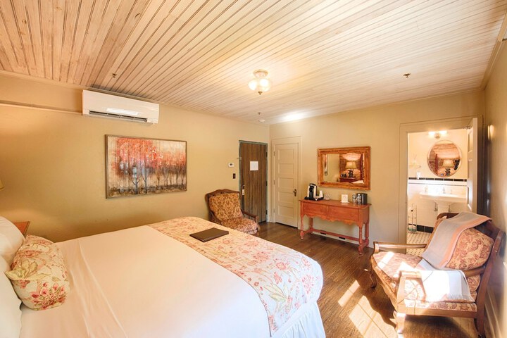 Historic Tapoco Lodge Resort