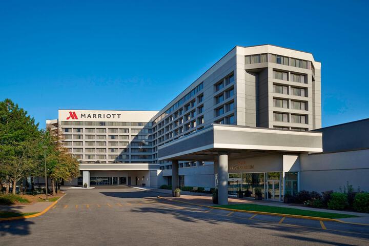 Hotel 2 of 68
