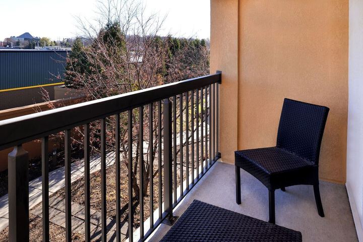 Country Inn & Suites by Radisson Brown Deer - Milwaukee North
