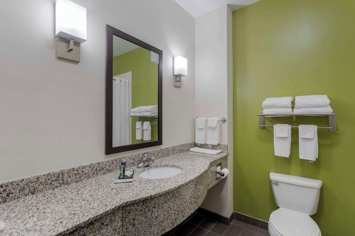 Sleep Inn & Suites Cave City