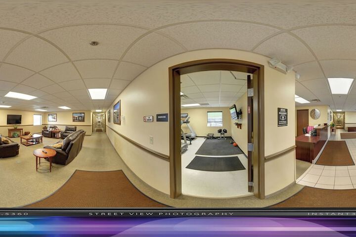 Room 8 of 11