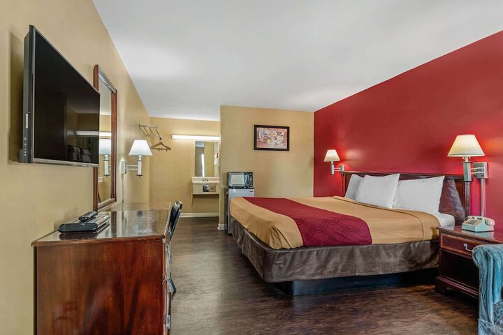 Room 26 of 36