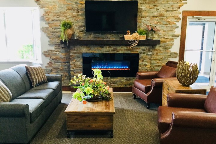 Hotel Interior 12 of 36