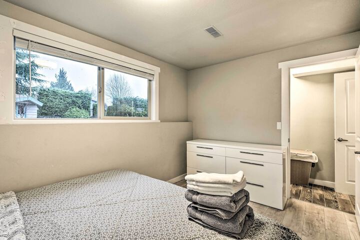 Spacious Kent Home 17 Mi to Dtwn Seattle!